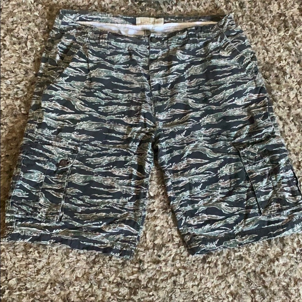 Camo shorts size 38